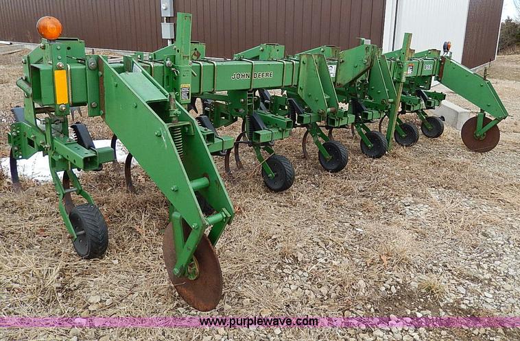 1998 John Deere 856 six row cultivator | Item H1255 | SOLD
