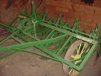 Used Farm Tractors for Sale: John Deere CC Cultivator ...