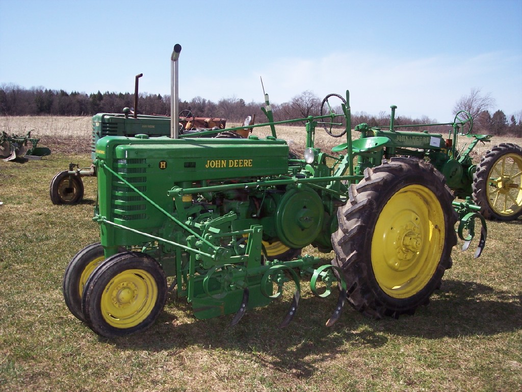 1945 John Deere H with Cultivators For Sale | North Otto ...