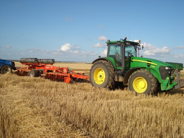 John-deere 7830 + cover crop - agriculture et machines ...