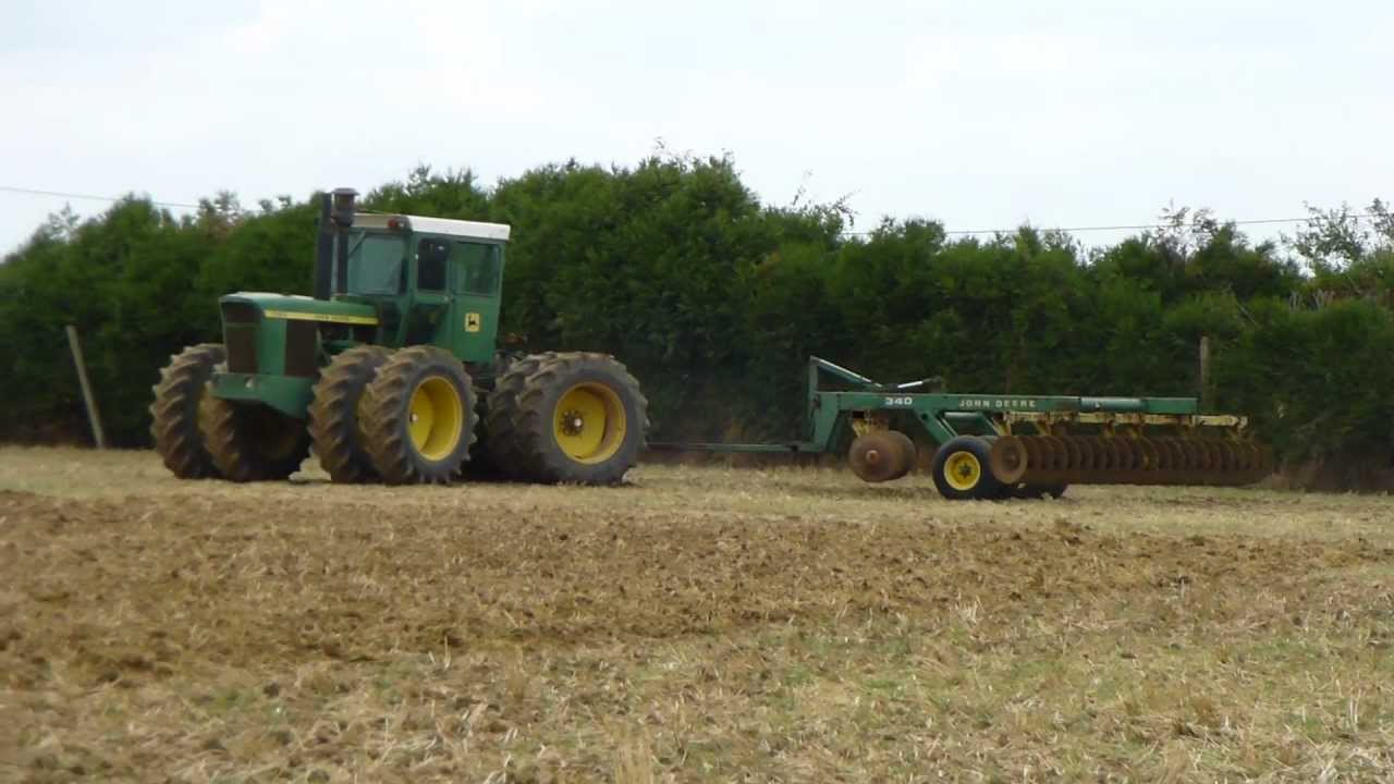 John Deere 7020 et cover crop 340 - YouTube