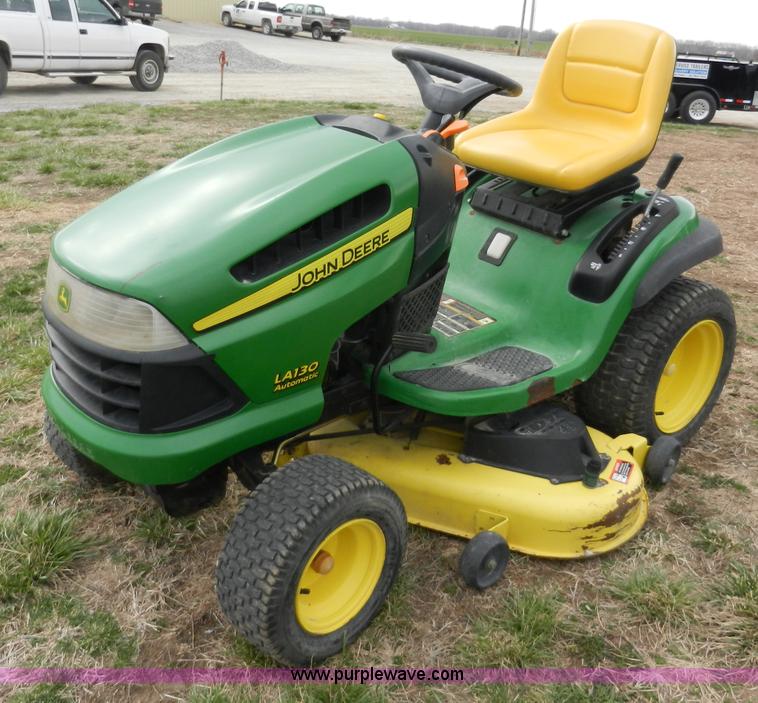 John Deere LA130 lawn mower | no-reserve auction on ...