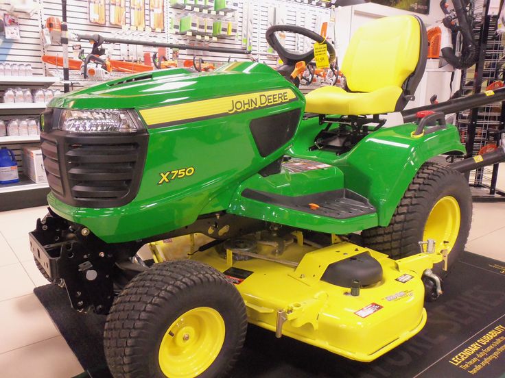 24 hp John Deere X750 garden tractor | John Deere ...