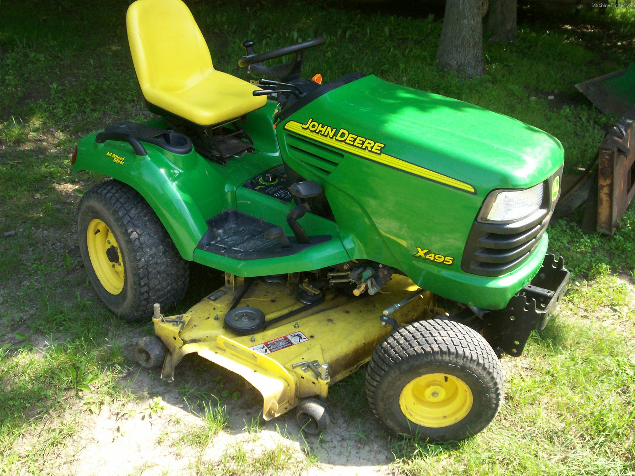 2005 John Deere X495 Lawn & Garden and Commercial Mowing ...