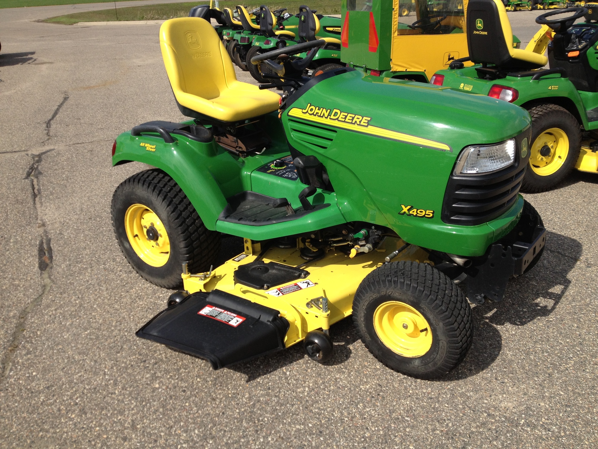 2005 John Deere X495 Lawn & Garden and Commercial Mowing ...