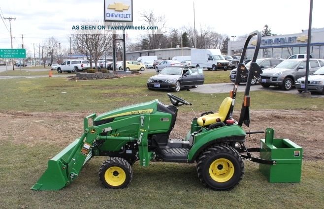 John Deere Diesel Tractor 1023e Comes With Front Loader ...