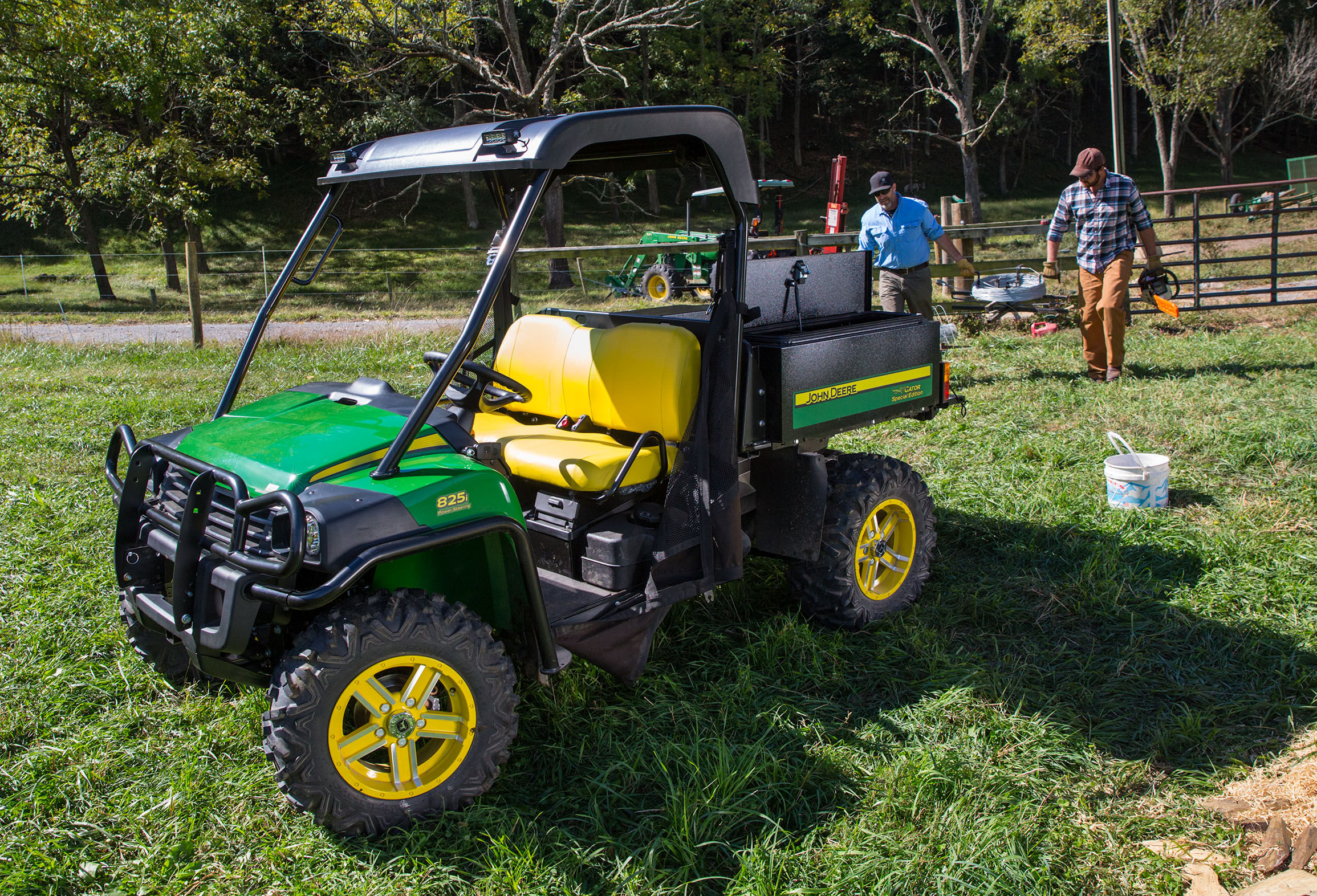 John Deere Unveils 2016 Gator™ XUV 825i Special Edition at ...