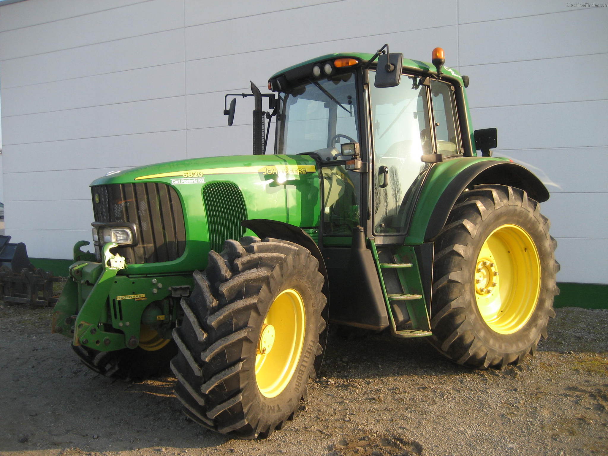 2002 John Deere 6820 Premium - Row Crop Tractors - John ...