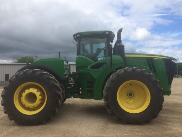 2016 John Deere 9520R Tractor - Wanamingo, MN | Machinery Pete