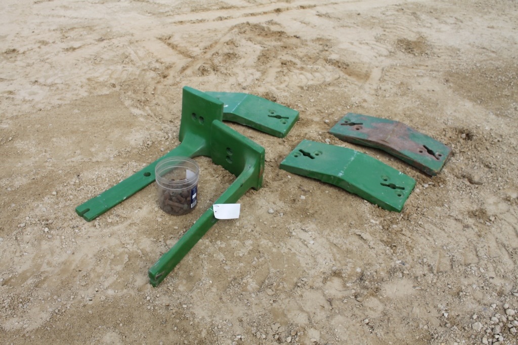 (2) JOHN DEERE TRACTOR STARTER WEIGHTS AND (3)