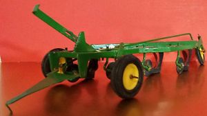 Ertl John Deere 4 Bottom Plow 1 16 Diecast Metal Farm Implement Toy ...