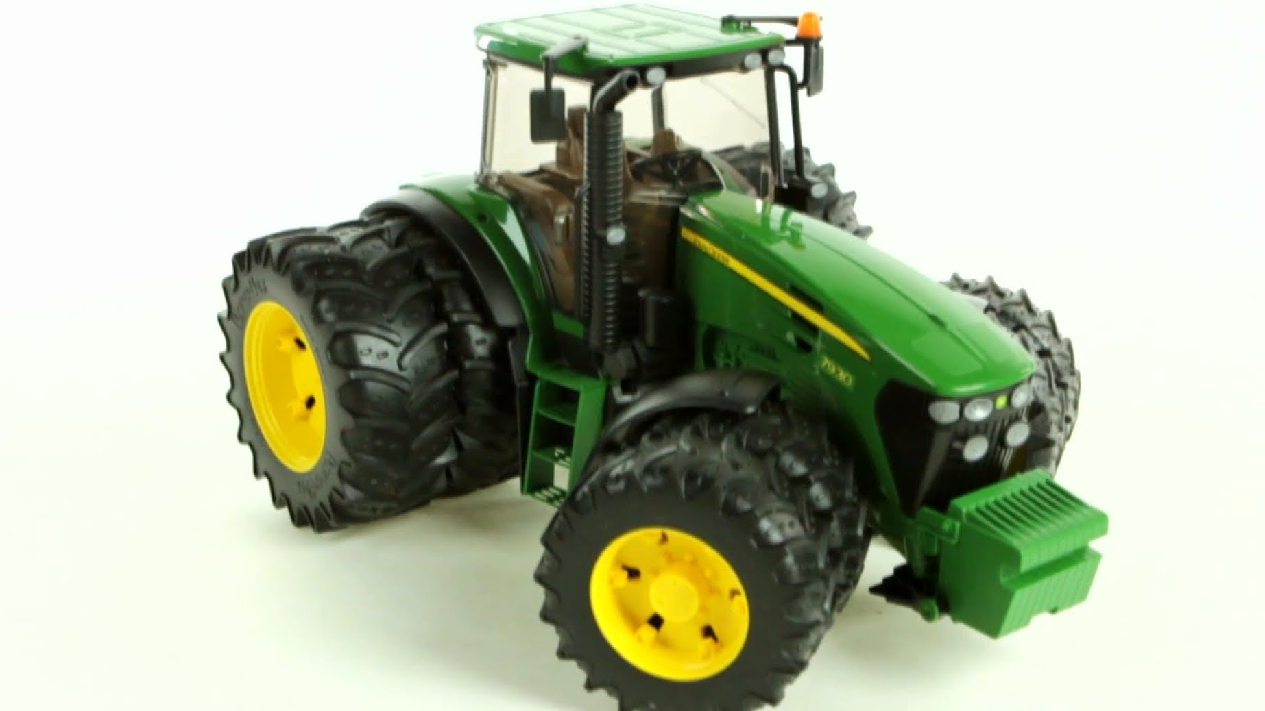 John Deere 7930 Tractor with Twin Tyres (Bruder 03052) - Muffin Songs ...