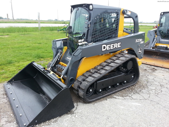 2013 John Deere 323D Compact Track Loader - John Deere MachineFinder