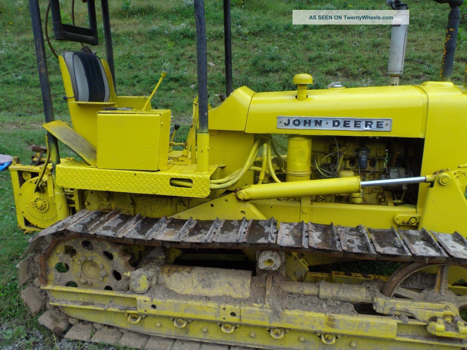John Deere 1010 Crawler/dozer