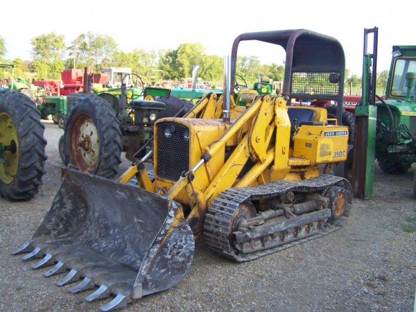 976: John Deere 350 C Crawler Loader Tractor, OROPS : Lot 976