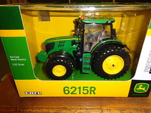 NEW-John-Deere-6215R-Tractor-Prestige-Collection-1-32-Scale-Ages-14 ...