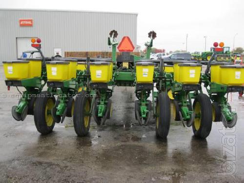 Planter row exact sowing John Deere John Deere 7200 7200 16 series ...