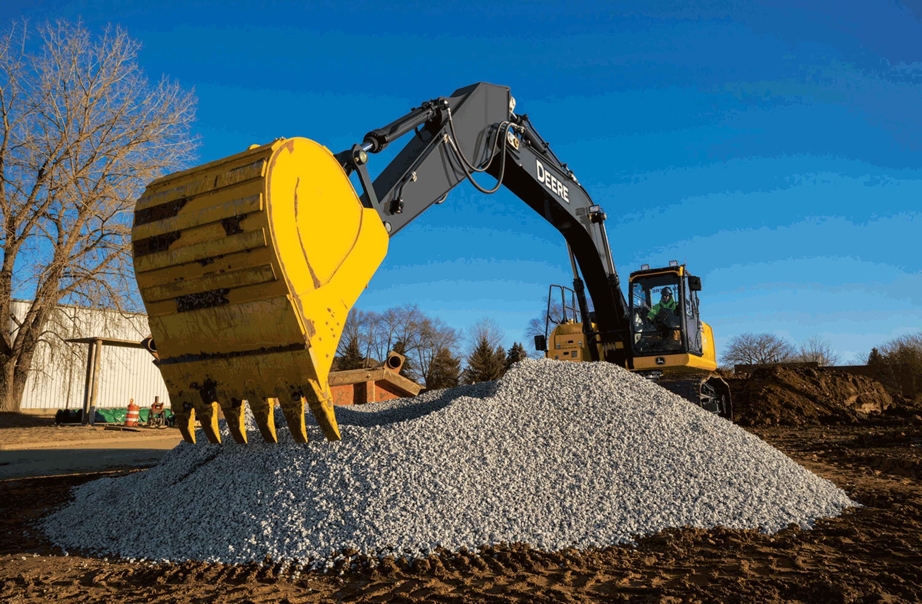 John Deere Adds 300G LC to Final Tier 4 G-Series Excavator Lineup