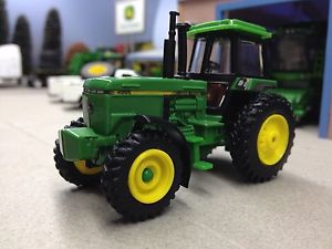 Collectibles > Advertising > Agriculture > John Deere > Diecast & Toys