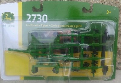 NEW 1/64 John Deere 2730 ripper with folding wings by ertl, very nice ...