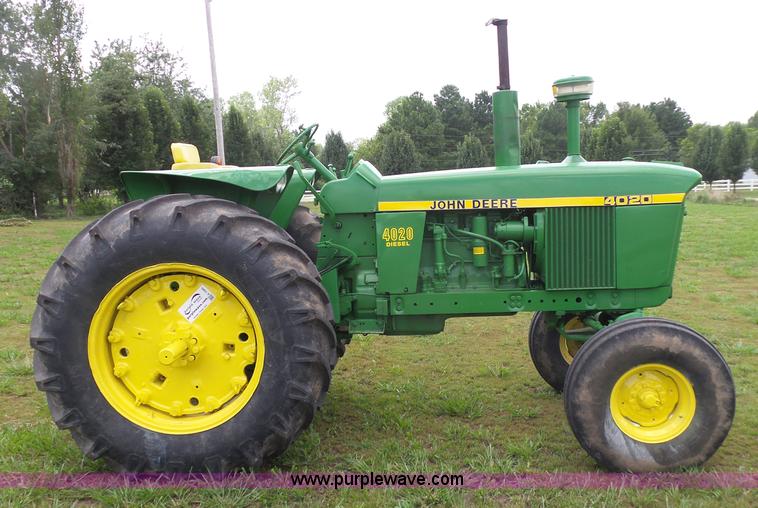 John Deere 4020 tractor | Item K7080 | SOLD! August 24 Ag Eq...