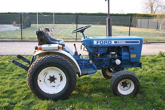 Ford 1100 Compact Tractor