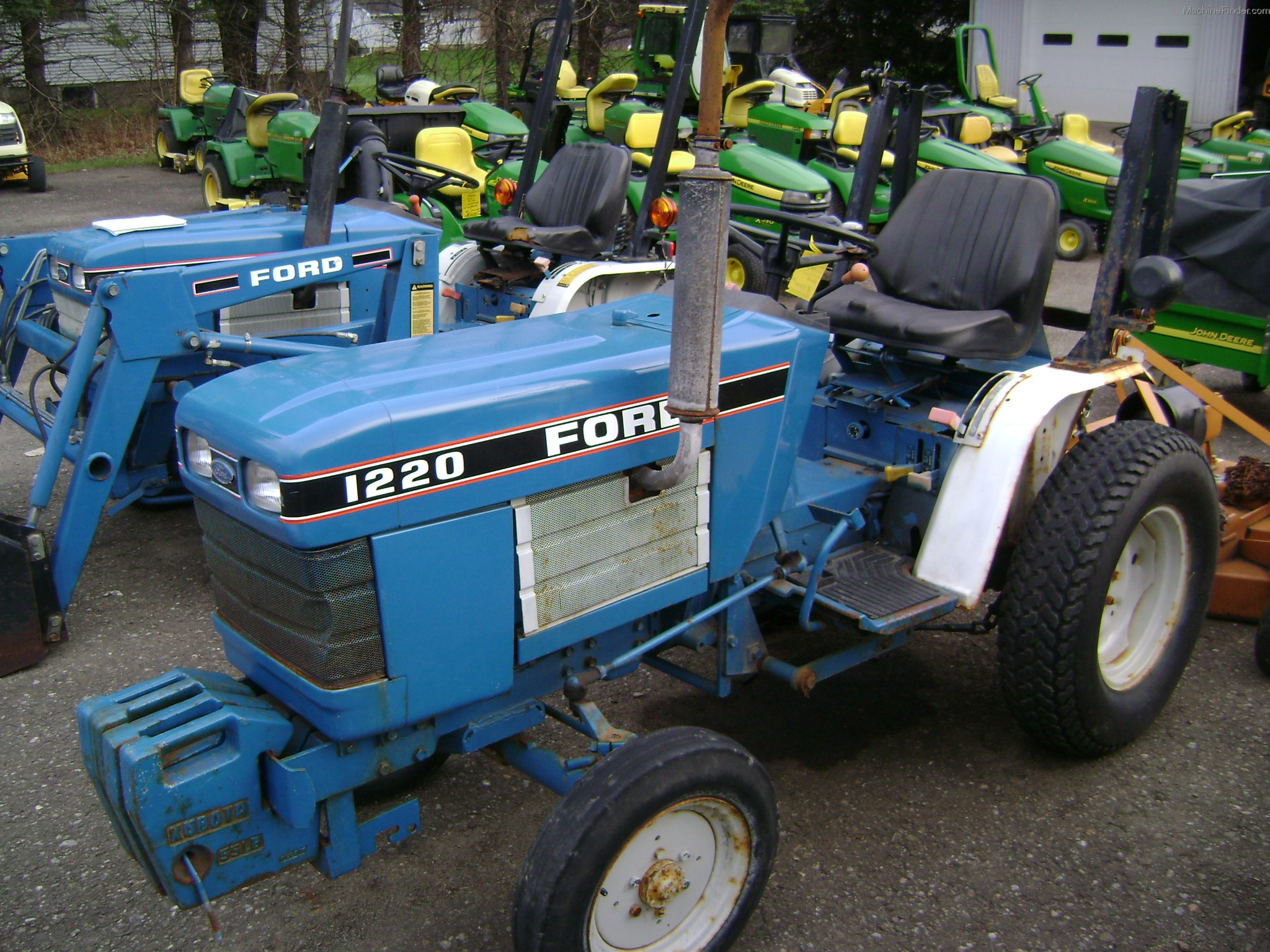 1991 Ford 1220 Tractors - Compact (1-40hp.) - John Deere MachineFinder