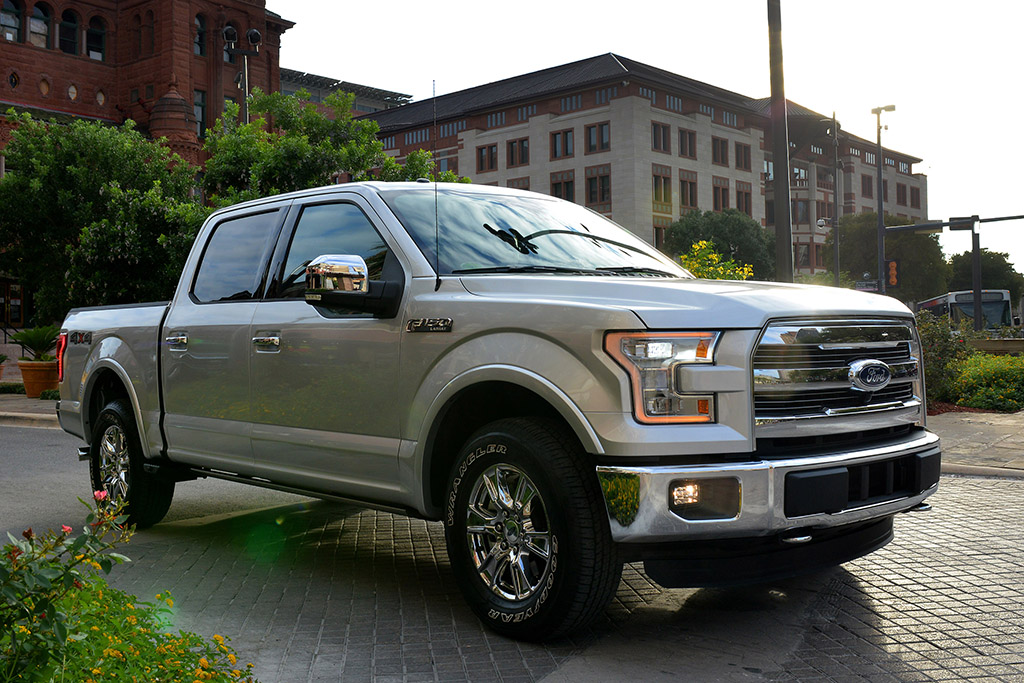 2015 Ford F-150 vs. 2015 RAM 1500: Which Is Better? - Autotrader