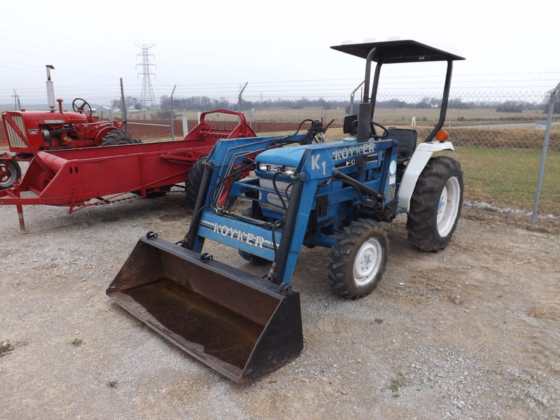 Ford 1715 - $8,500.00