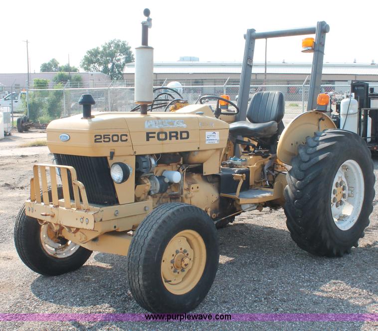 Ford 250C Industrial tractor | no-reserve auction on Wednesday ...