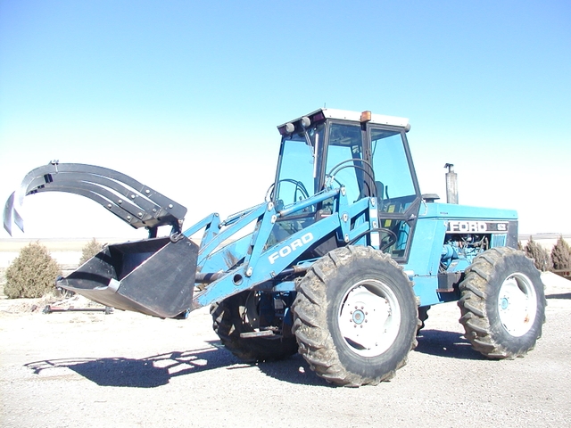 Ford Bidirectional 276 tractor / bucket and grapple - Nex-Tech ...