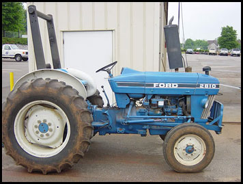 Ford 2810 Tractor - Attachments - Specs