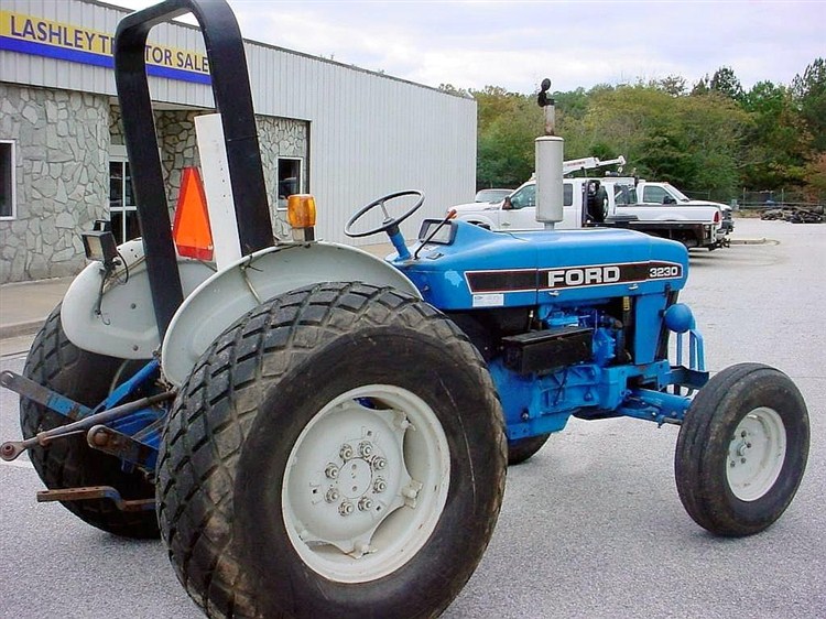 Details about 1993 FORD 3230 2WD Tractor- Stock #U0002633