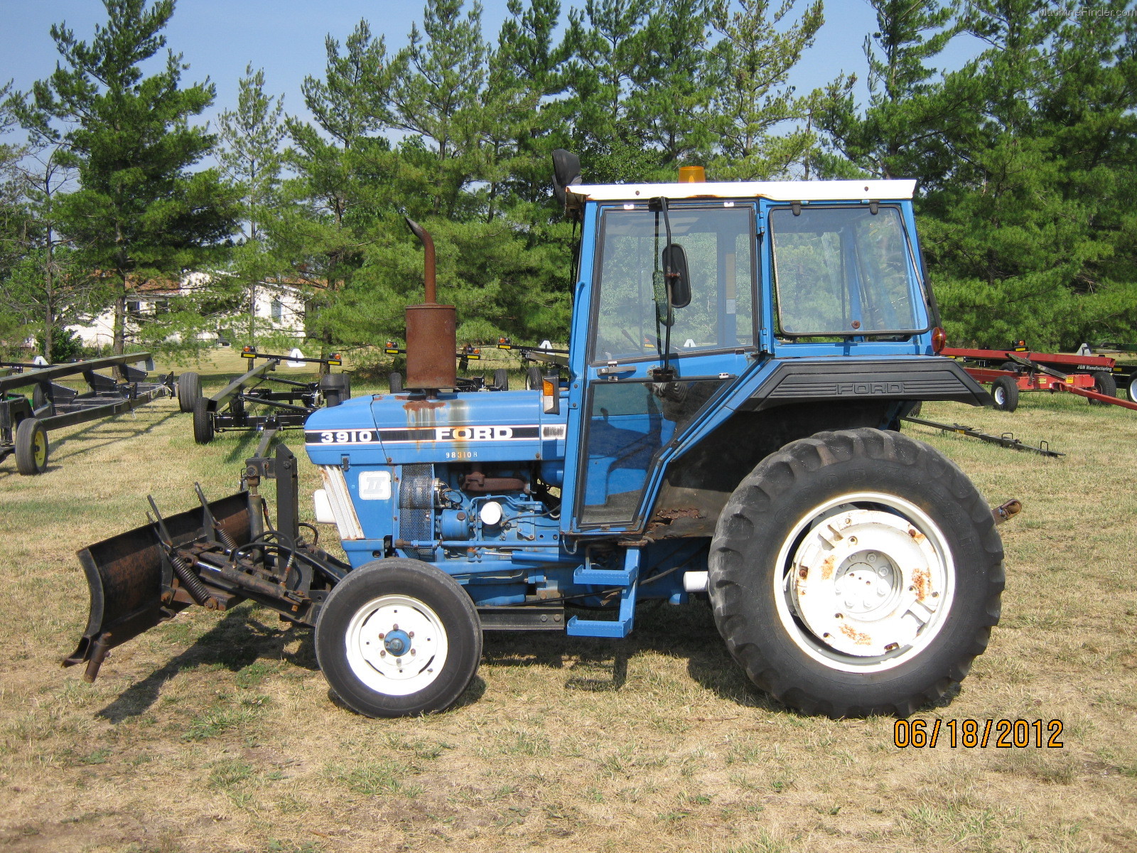 Ford 3910 Tractors - Utility (40-100hp) - John Deere MachineFinder