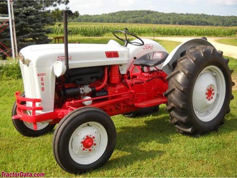 TractorData.com Ford 640 tractor photos information