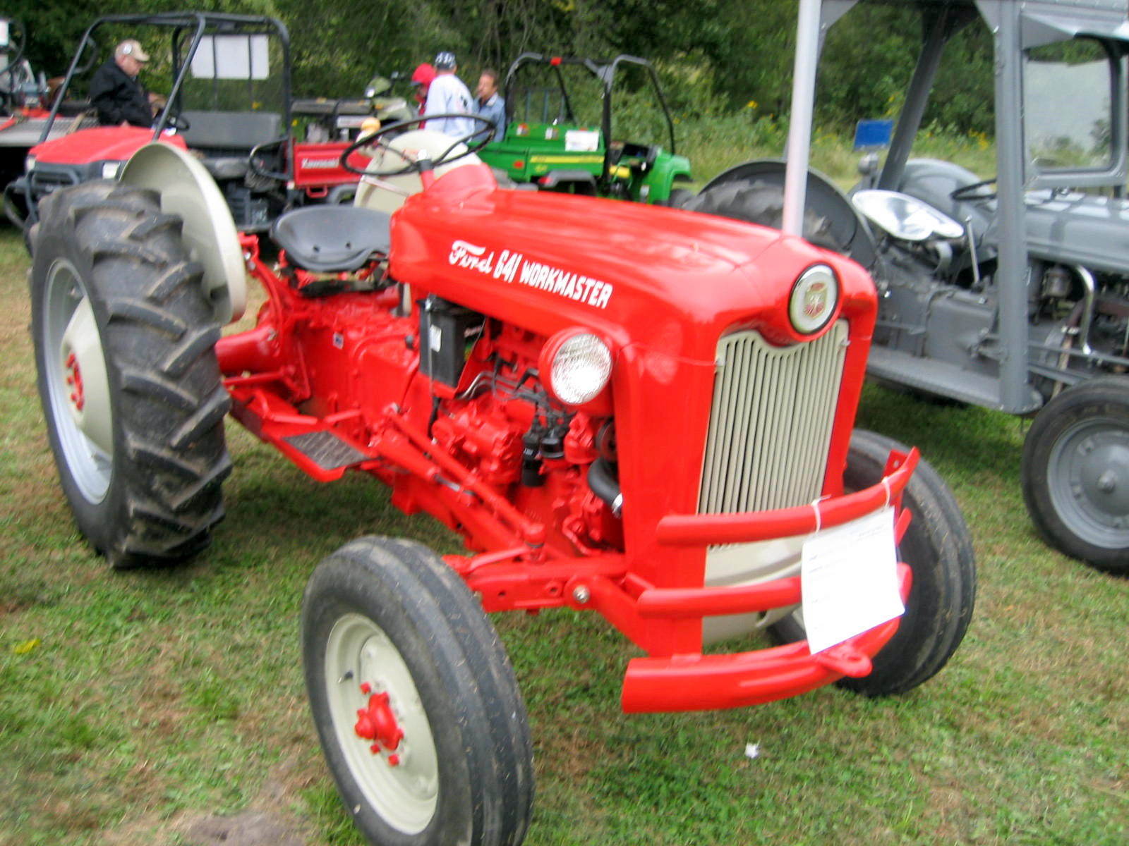 Ford 641 WORKMASTER Vintage Tractor | photo page - everystockphoto