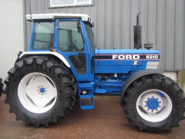 Ford 8210 III, 1990, 5,762 hrs | Parris Tractors Ltd