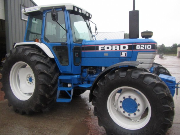 Ford 8210 III, 1990, 5,762 hrs | Parris Tractors Ltd