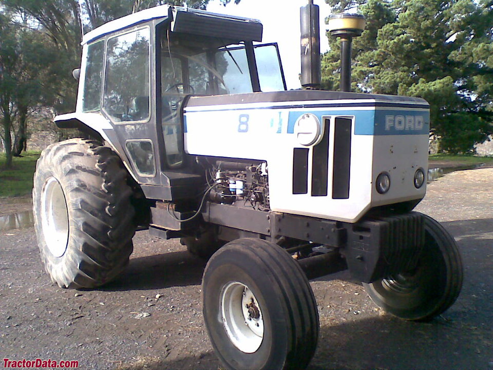 Ford 8401 - photos
