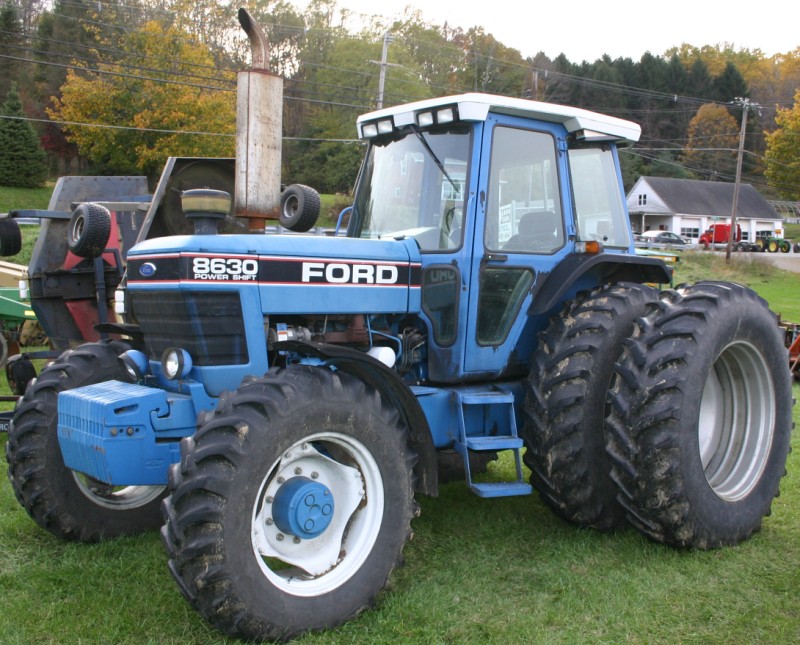Ford 8630 tractor, 3 pt, 4WD power shift, cab,
