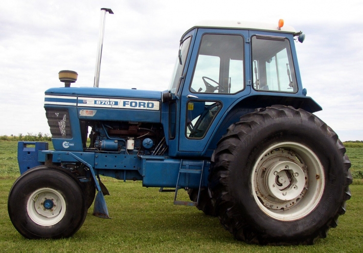 Ford 8700 Specifications