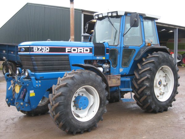 Rodney Cowle Machinery - Ford 8730 tractor