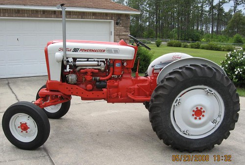 Ford 961-5 Tractor