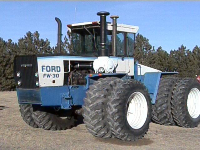 Farm Equipment For Sale: FORD FW 30