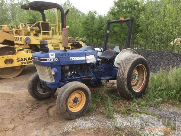 Purchase Ford 2810 tractors, Bid & Buy on Auction - Mascus USA