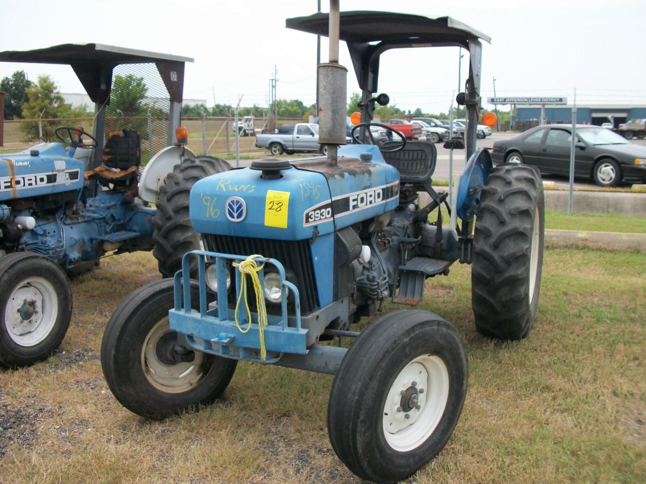 1996 Ford New Holland 3930 Tractor