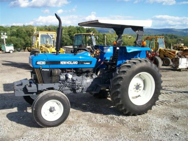 97: NICE NEW HOLLAND 4630 TRACTOR W/1304 ORG. HOURS : Lot 97