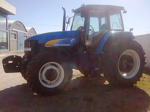 New Holland TM 7010:picture # 1, reviews, news, specs, buy car