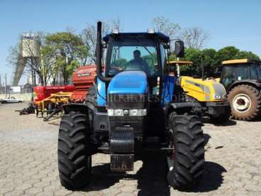 Trator New Holland/ford 7010.4 - 140 Cv - 2011 - Ano: 2011 - R$110000 ...