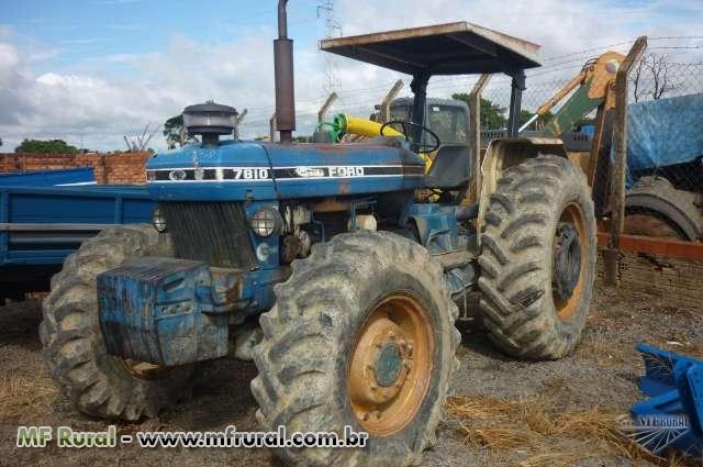 Trator Ford/New Holland 7810 4x4 ano 90 (Cód. 137761)